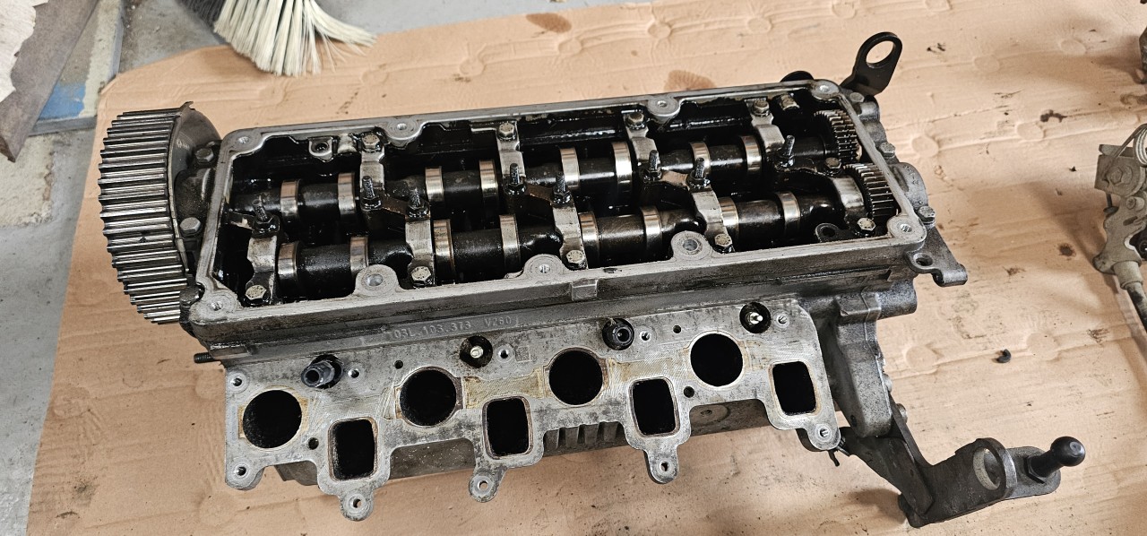 Chiulasa Completa Vw Passat CC Tiguan Skoda Superb 2 2.0 TDI CBBB 2009 2010 2011
