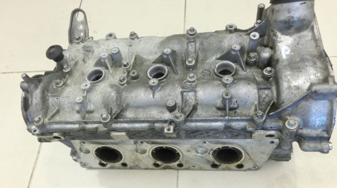 Chiulasa dreapta Mercedes CLS 350 Benzina A2720101301 A2720103520