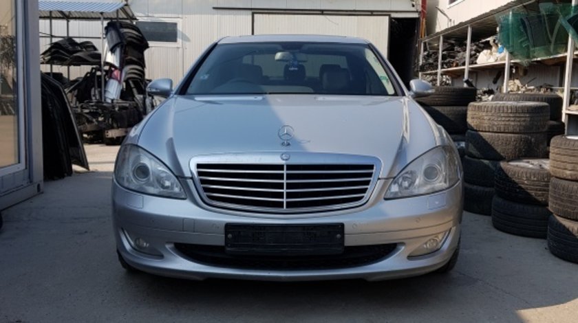 Chiulasa dreapta Mercedes S320 cdi w221 om 642