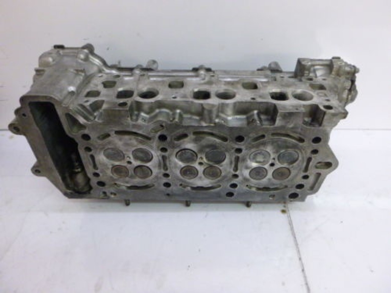 Chiulasa dreapta r6420163901 chrysler 300c 3.0 crd
