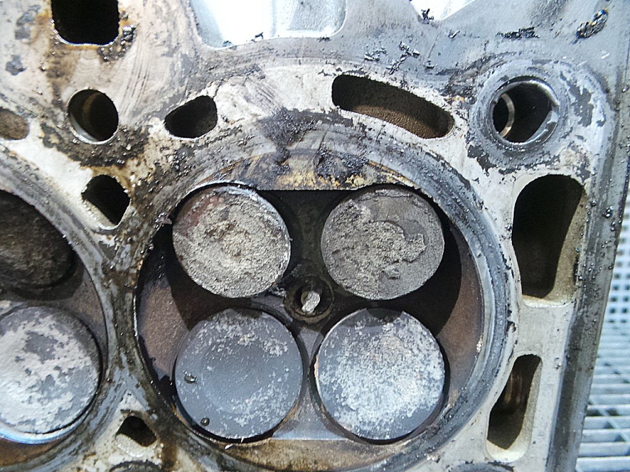 CHIULASA FORD S-MAX 2.0 INJ - (2006 2010)