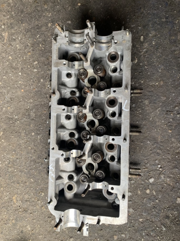 Chiulasa stanga Audi A6 4B/C5 [1997 - 2001] Sedan 2.5 TDI MT quattro (150 hp) AKE