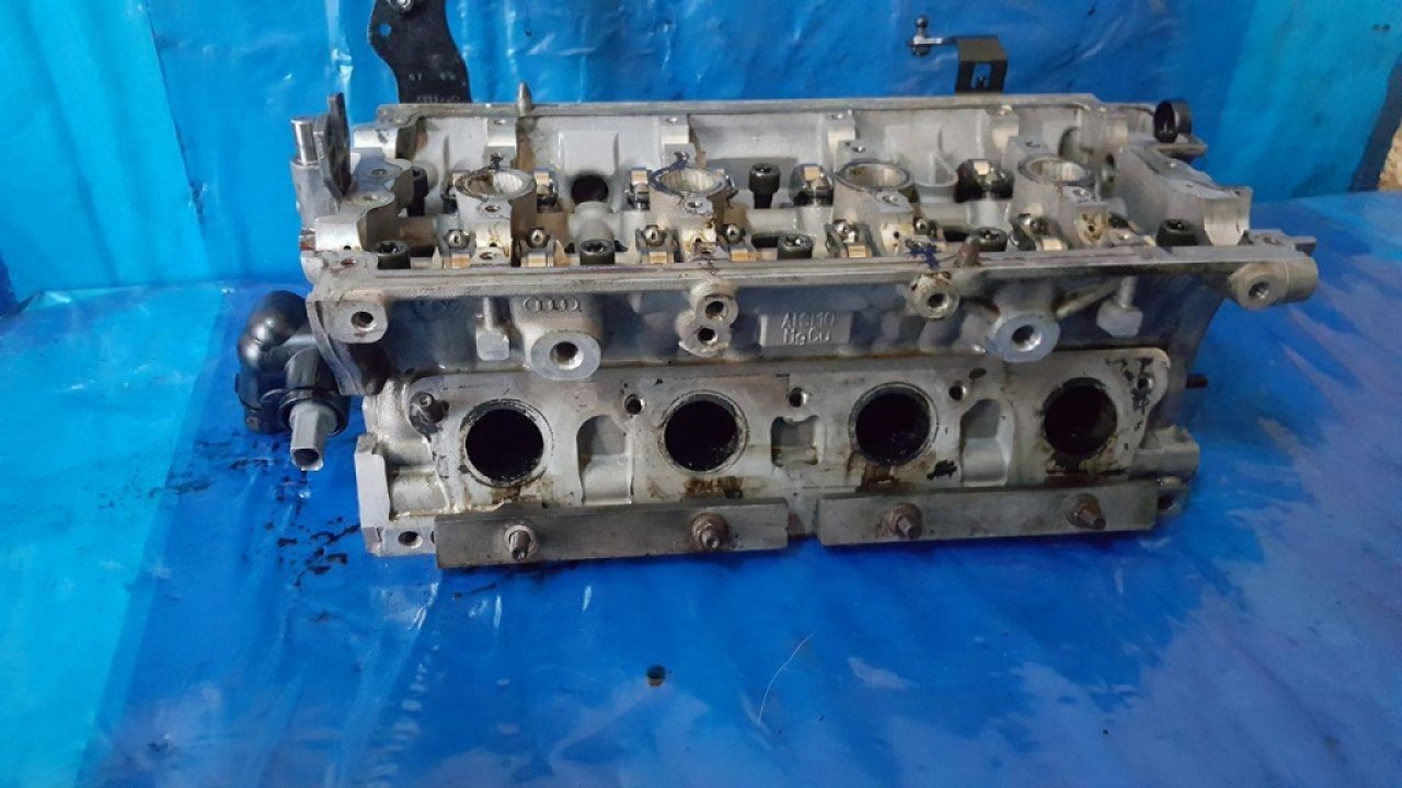 Chiulasa vw eos 2.0 tfsi cod 06f103373