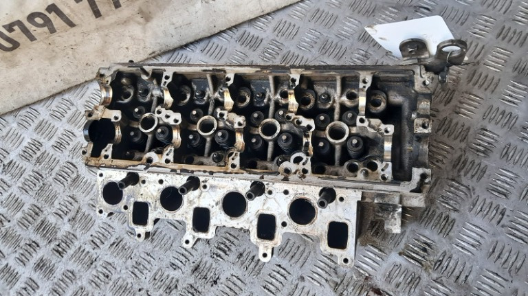Chiulasa Vw Passat B6 1.6 TDI cod motor CAY an 2010 cod 03L103373A