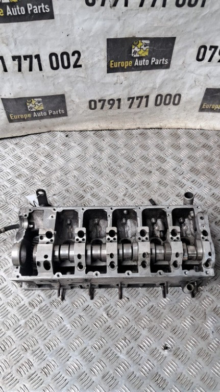Chiulasa VW Transporter T5 2.5 TDI BNZ cod 070103373B / 070103373C
