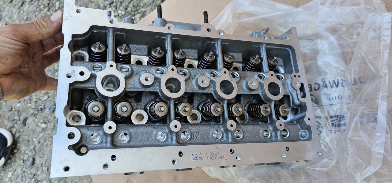 Chiuloasa motor NOUA 1.5 TSI DXD - VW T-Roc / Tiguan 2 / Skoda Karoq 05E103063L