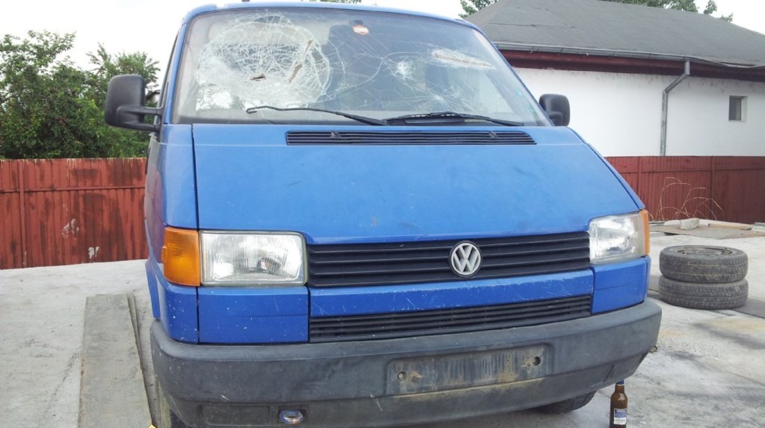 Chiuloasa si cutie viteze vw t4 2400cmc diesel