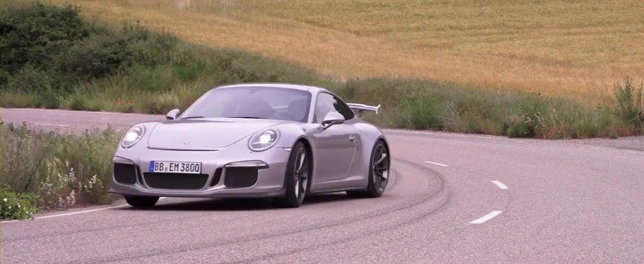 Chris Harris ia la testat noul Porsche 911 GT3