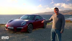 Chris Harris scoate untul din noul Porsche 911