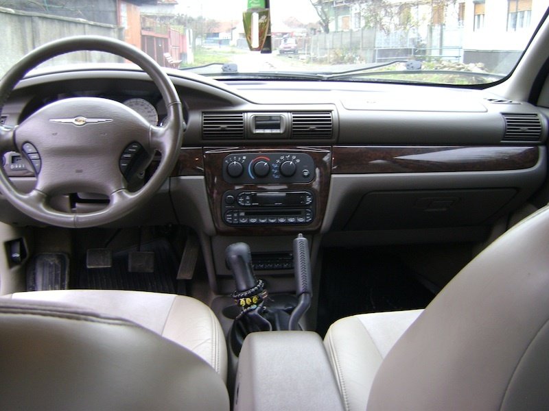 Chrysler Sebring Limited/2.0 l