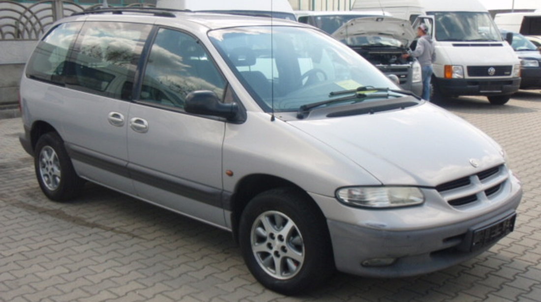 Chrysler Voyager 2.5TD Clima 7 locuri 1999