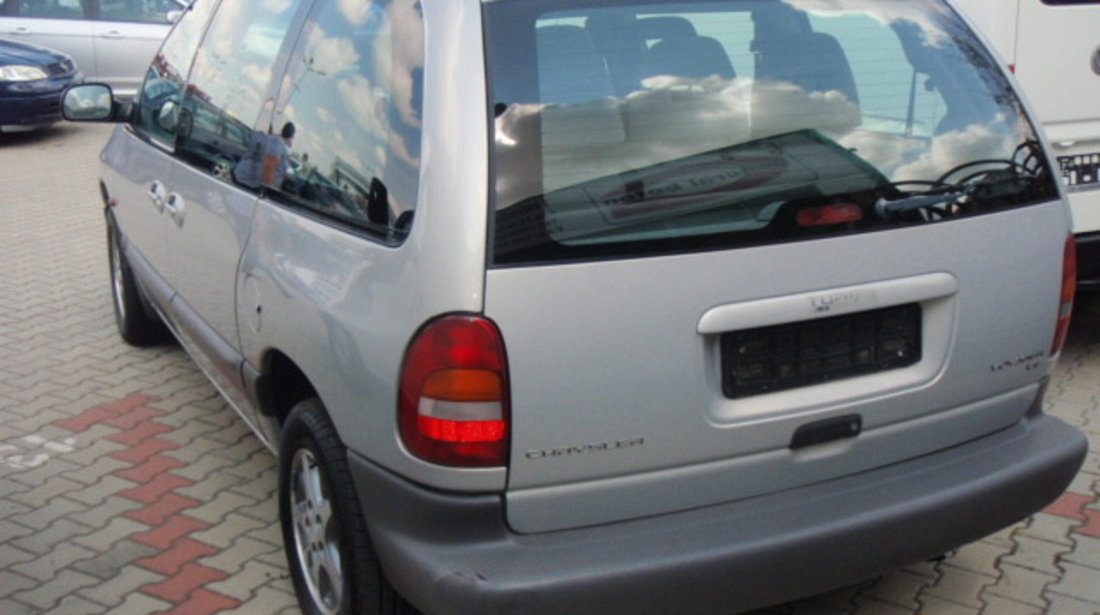 Chrysler Voyager 2.5TD Clima 7 locuri 1999