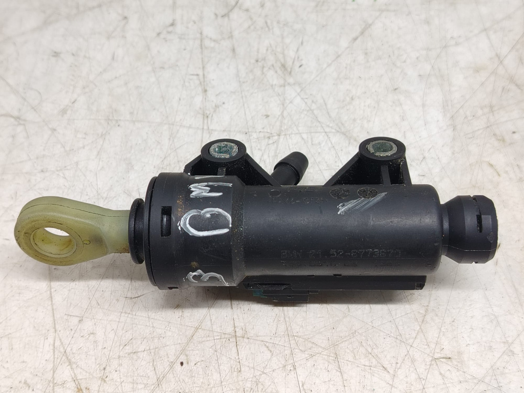 Cilindru receptor ambreiaj 13670610de BMW X1 E84 [2009 - 2012]