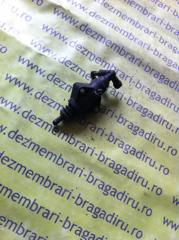 Cilindru receptor ambreiaj Seat Leon 1M [1999 - 2005] Hatchback 1.4 MT (75 hp) (1M1) 16V