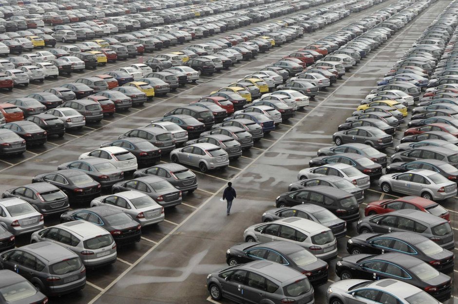 Cimitirele de masini noi: ce se intampla cu autoturismele nevandute? Cimitirele de masini noi: ce se intampla cu autoturismele nevandute?