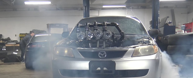 Cine-a zis ca nu poti avea un quad-turbo cu bani putini? MAZDA asta are cate o turbina pe fiecare cilindru