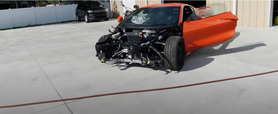 Cineva a facut deja dauna totala un Corvette nou-nout. El l-a cumparat si vrea sa-l transforme intr-un monstru cu motor rotativ