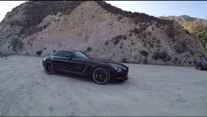 Cineva a montat un kit twin-turbo sub capota vechiului SLS AMG. Cati cai putere are acum supercarul celor de la Mercedes