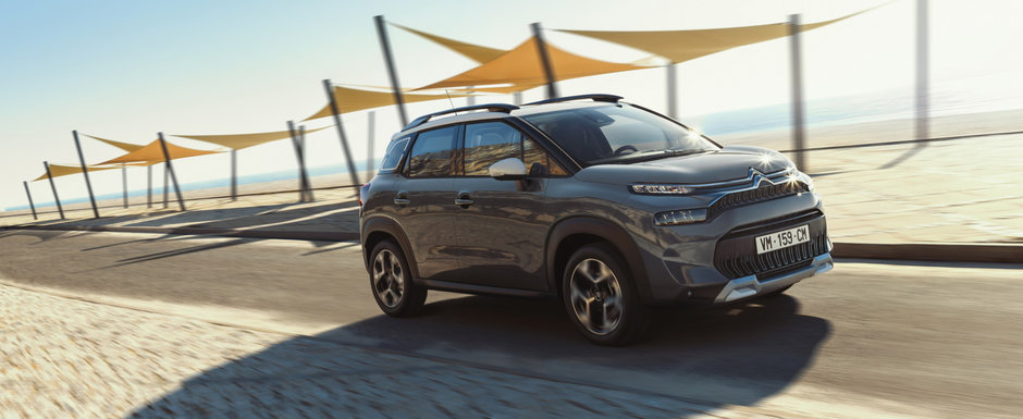 Citroen C3 Aircross a primit un bine meritat facelift. Partea frontala a fost redesenata complet