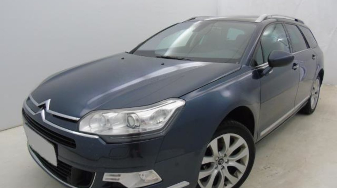 Citroen C5 C5 Tourer Exclusive 3.0 HDi 240 CP Automat 6+1 2012