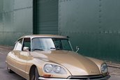 Citroen DS de la Electrogenic