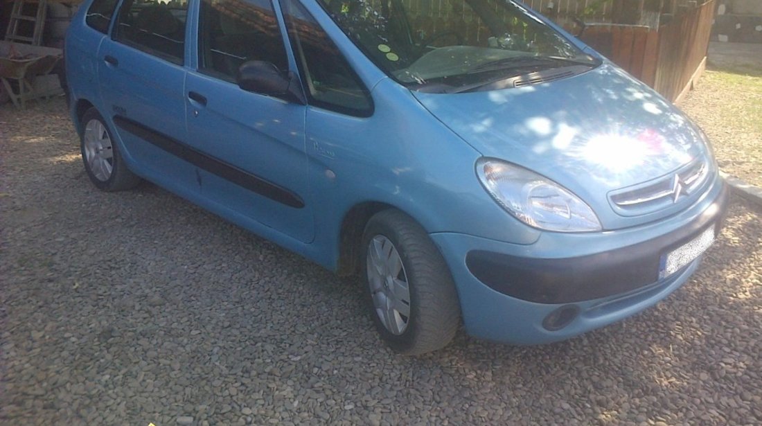 Citroen Xsara Picasso 2 0hdi pe RO Variante