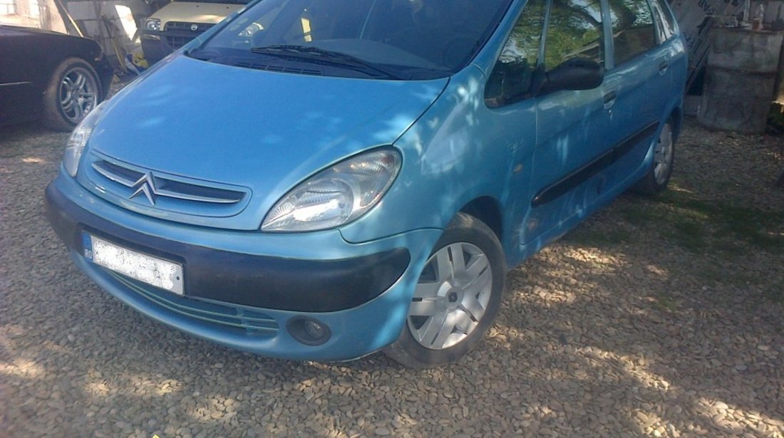 Citroen Xsara Picasso 2 0hdi pe RO Variante