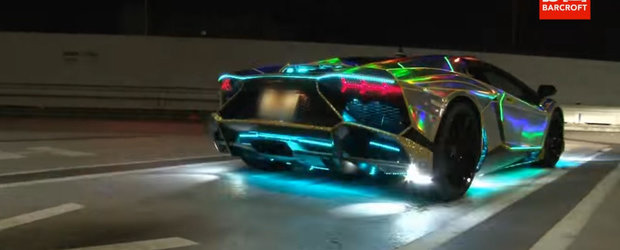 Ciuning-ul saptamanii vine din Japonia. Aventador cu folie holografica si o multime de LED-uri