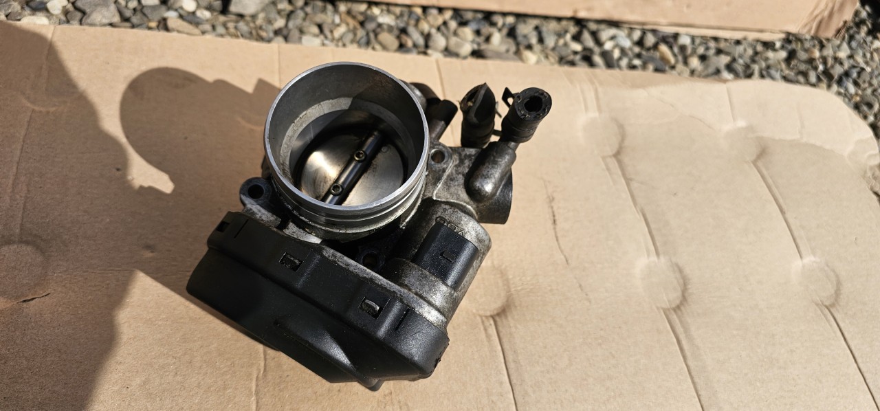 Clapeta accelerație VW Golf 4 / Bora 1.6 16v AVU BFQ 2000 2001 2002 2003 2004