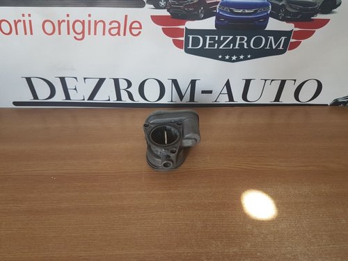 Clapeta acceleratie 038128063g skoda octavia II 2.0 tdi azv 136 cai