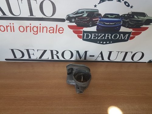 Clapeta acceleratie 038128063g vw golf 5 plus 2.0 tdi bkd 140 cai