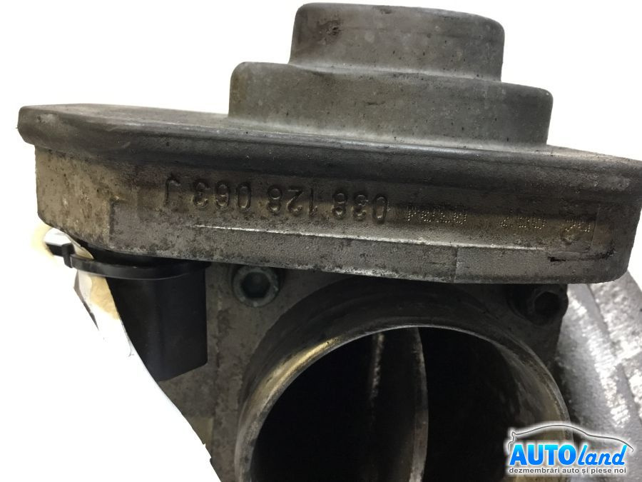 Clapeta Acceleratie 038128063j 2.0 SDI Volkswagen CADDY III combi 2KB,2KJ 2004