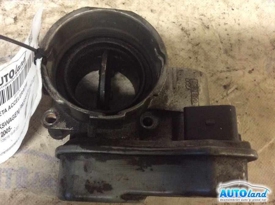 Clapeta Acceleratie 03g128063b 2.0 TDI Volkswagen PASSAT 3C2 2005
