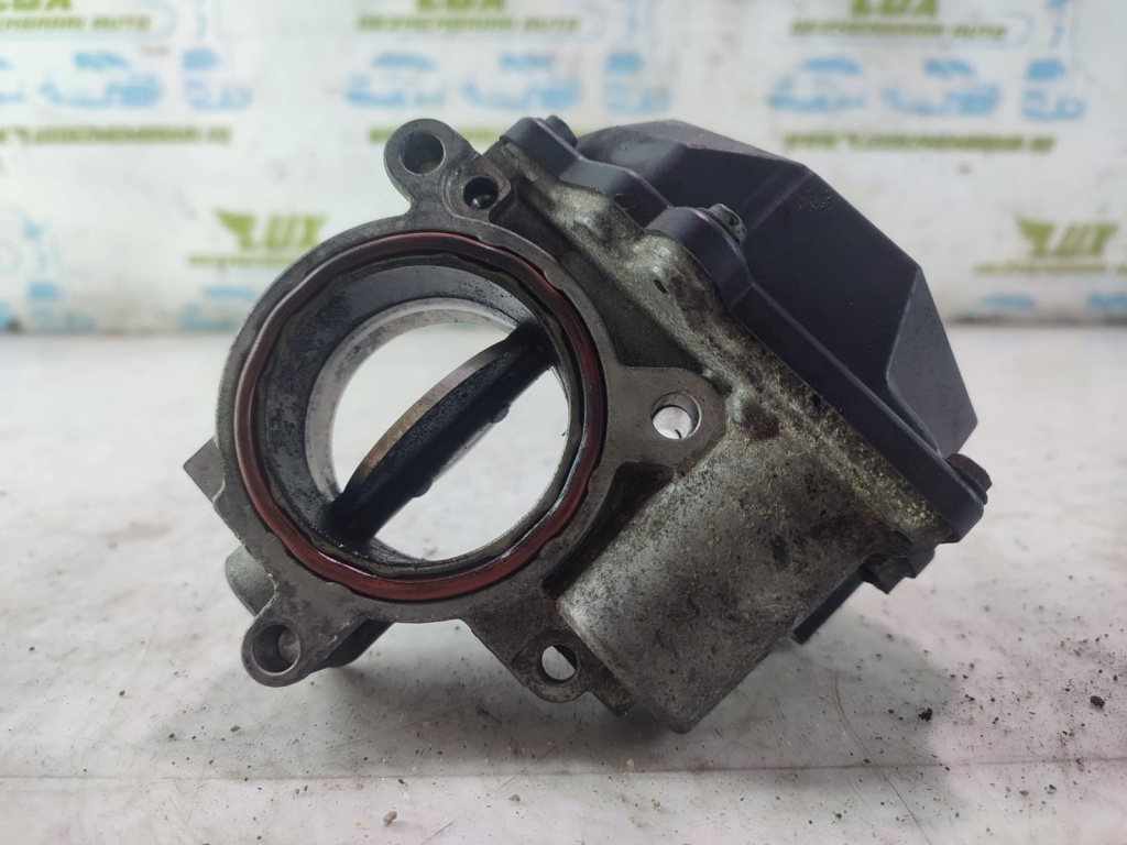 Clapeta acceleratie 057128063E Volkswagen VW Touareg generatia 2 7P [2010 - 2014]