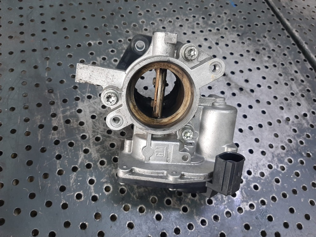 Clapeta acceleratie 1.3 cdti b13dte opel corsa e 55581772