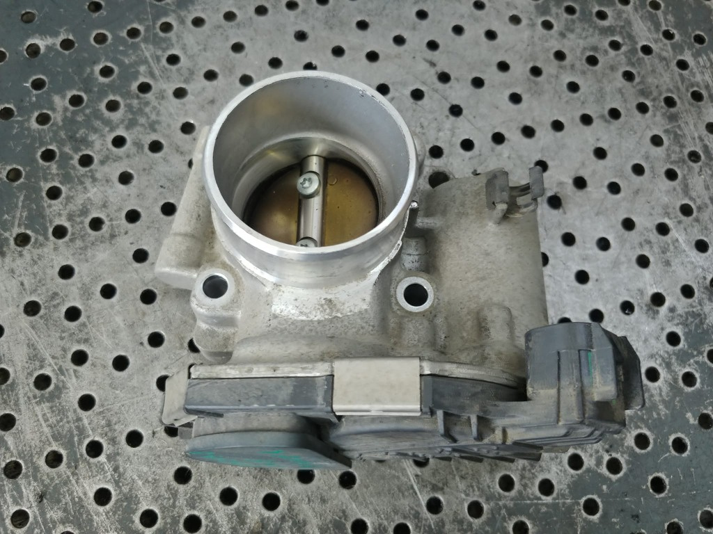 Clapeta acceleratie 1.4 b b14xer opel corsa e 55562270 0280750482