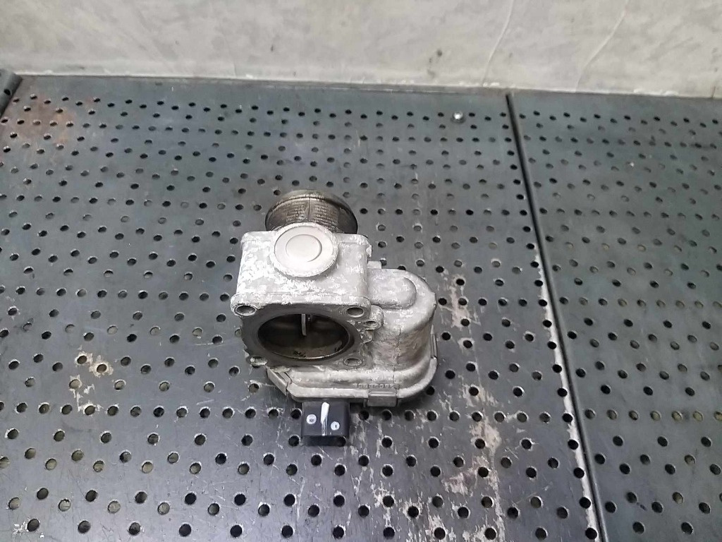 Clapeta acceleratie 1.4 tdci ford fiesta 6 28098656 9673534480 28275019