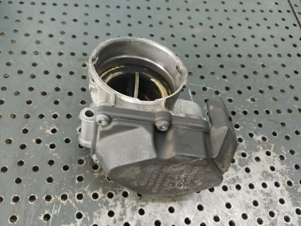 Clapeta acceleratie 1.4 tdi vw polo 9n skoda fabia 2 seat ibiza 6l 03g128063g