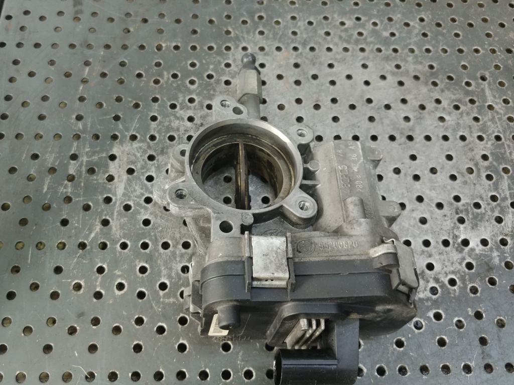 Clapeta acceleratie 1.6 d multijet alfa romeo mito fiat grande punto bravo 2 55200820 48cpd6