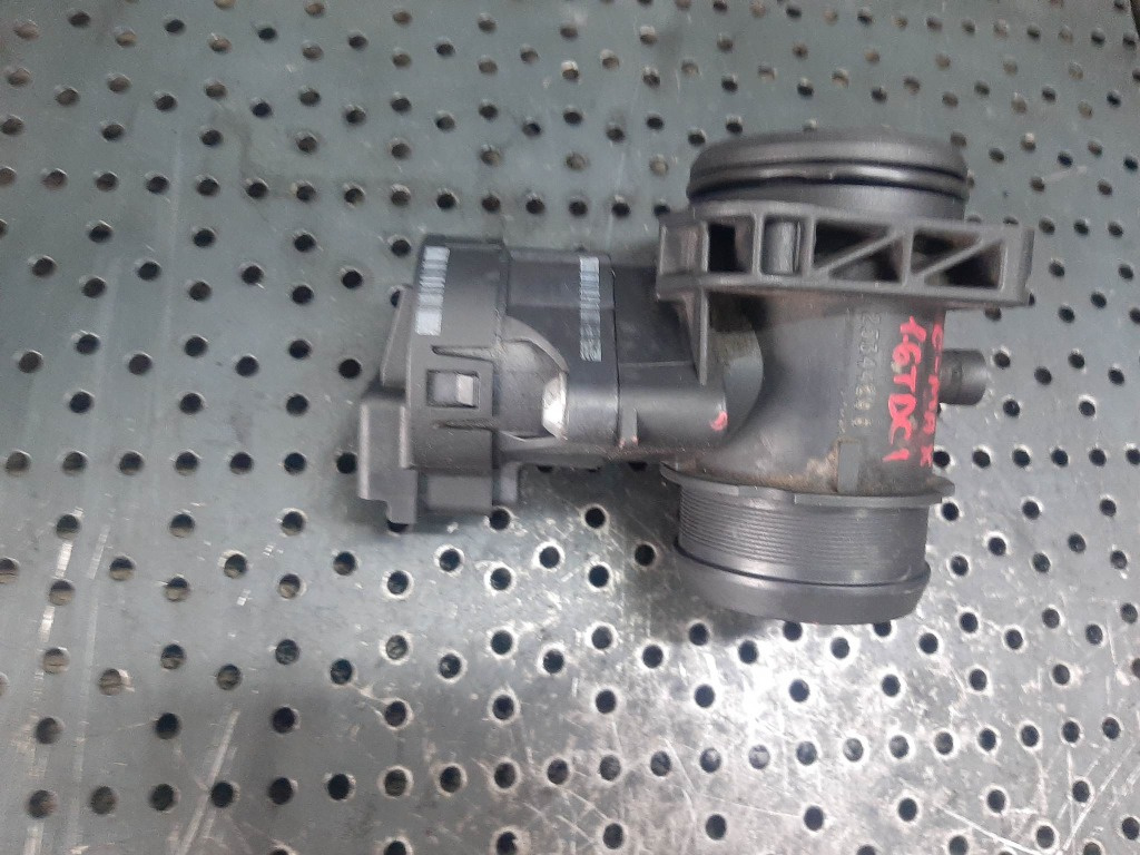 Clapeta acceleratie 1.6 tdci ford fiesta c-max focus 2 mazda 3 9643836980