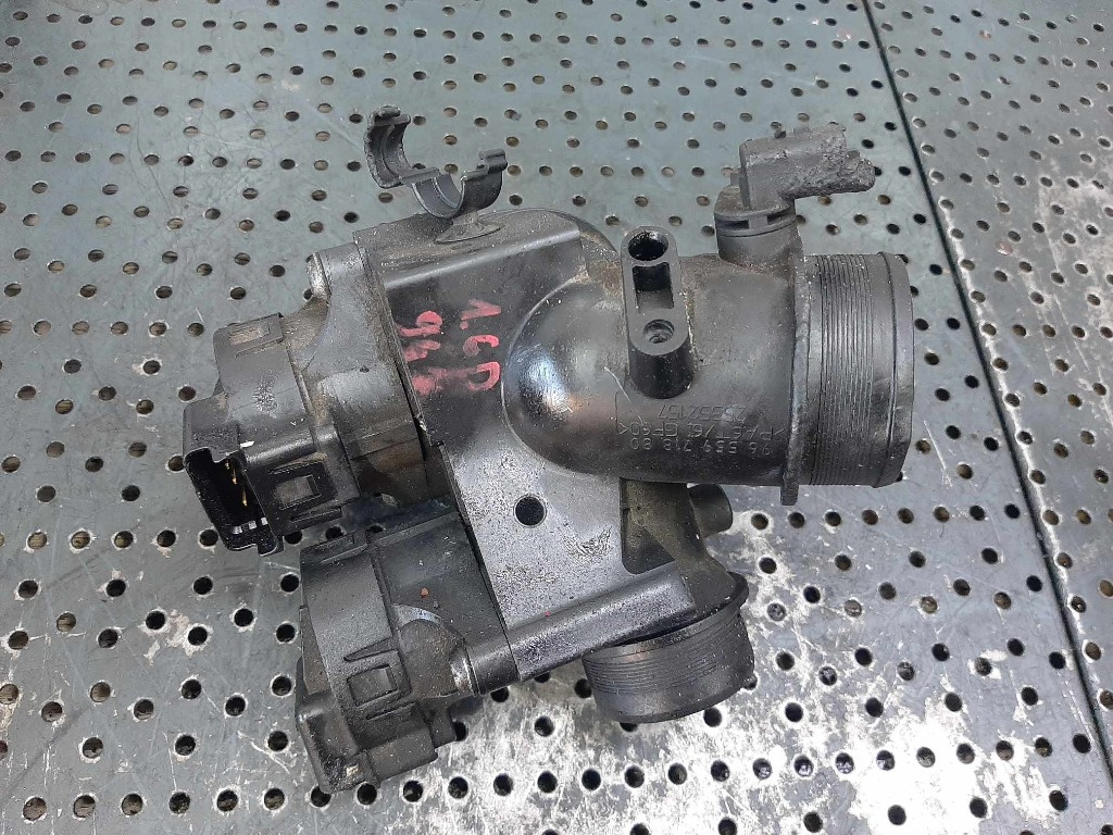 Clapeta acceleratie 1.6 tdci ford focus 2 mazda 3 9655971880