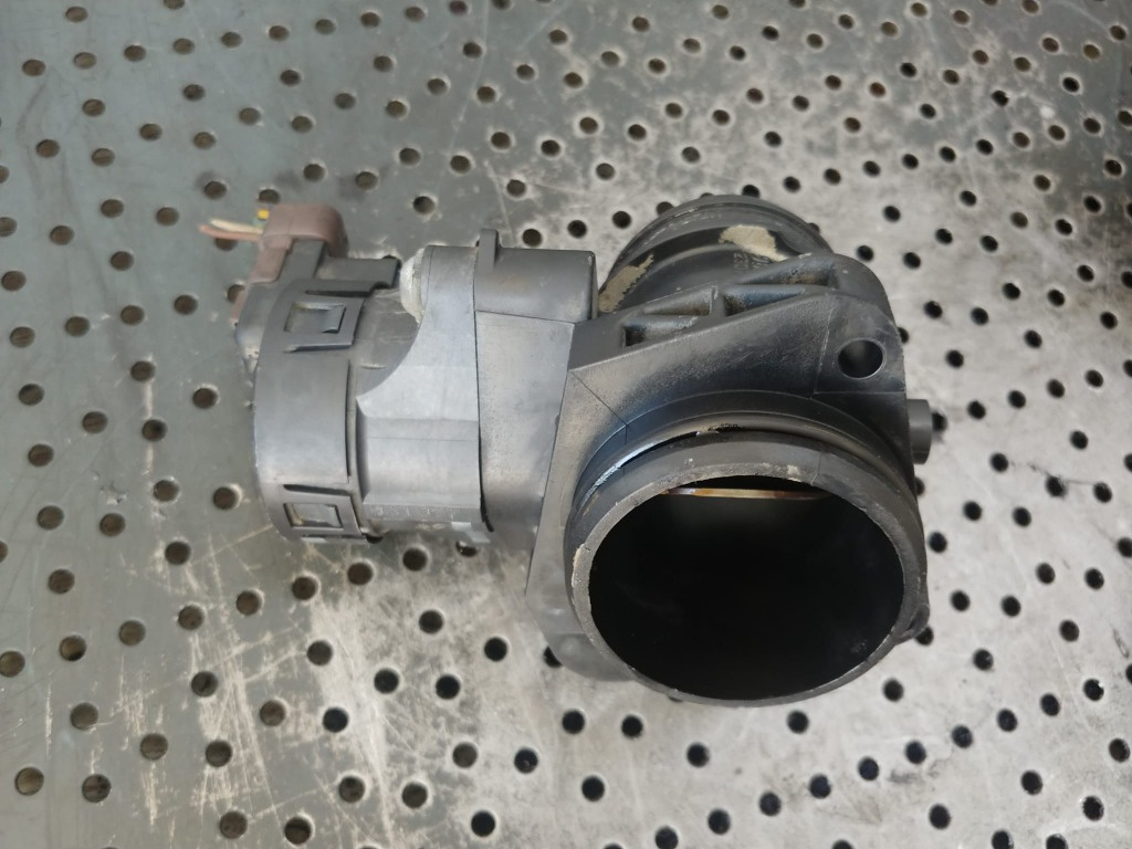 Clapeta acceleratie 1.6 tdci hhda ford fusion focus 2 9643836980 25344296