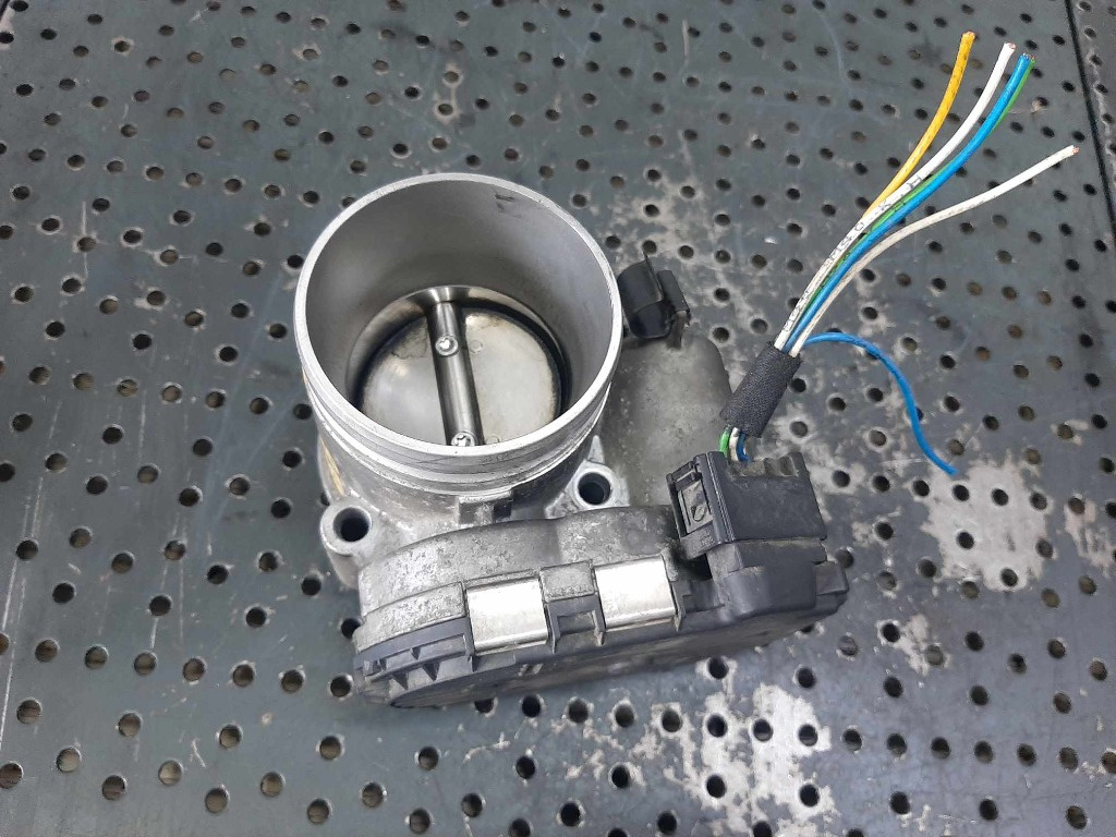 Clapeta acceleratie 1.6b ar37203 alfa romeo 147 0280750073