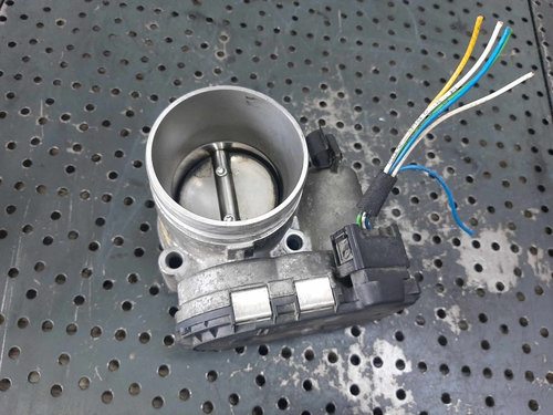 Clapeta acceleratie 1.6b ar37203 alfa romeo 147 0280750073