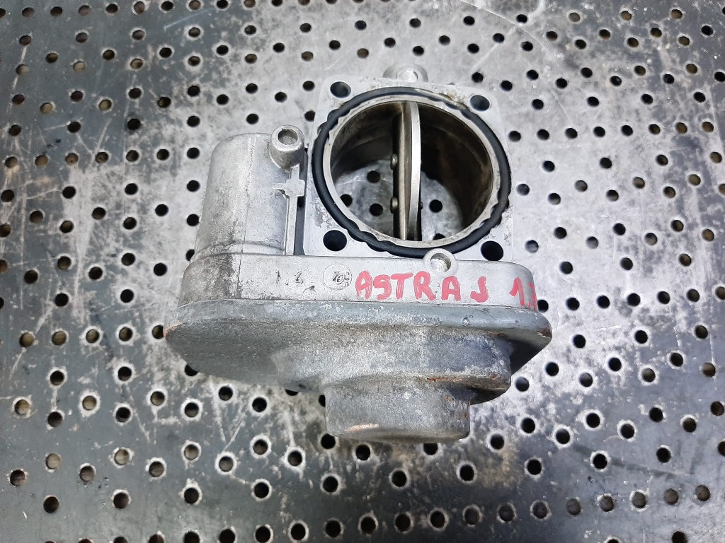 Clapeta acceleratie 1.7 cdti z17dtr a17dtr opel astra h astra j corsa d meriva a 8981052101
