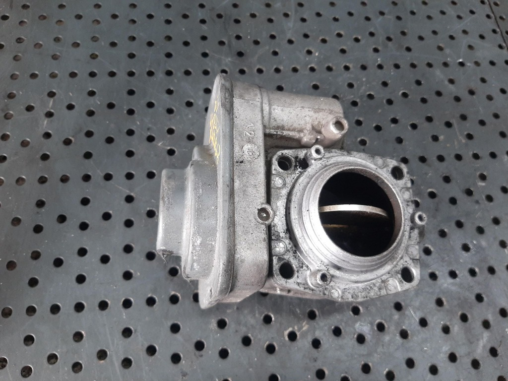 Clapeta acceleratie 1.7 cdti z17dtr opel astra h meriva 8981052100