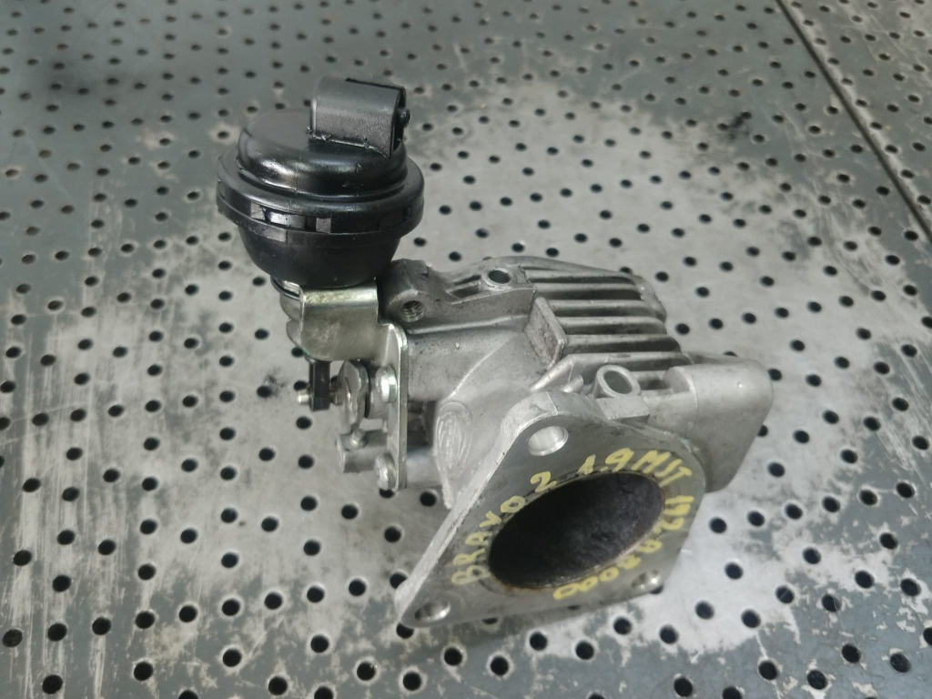 Clapeta acceleratie 1.9 d multijet 192a8000 fiat bravo 2