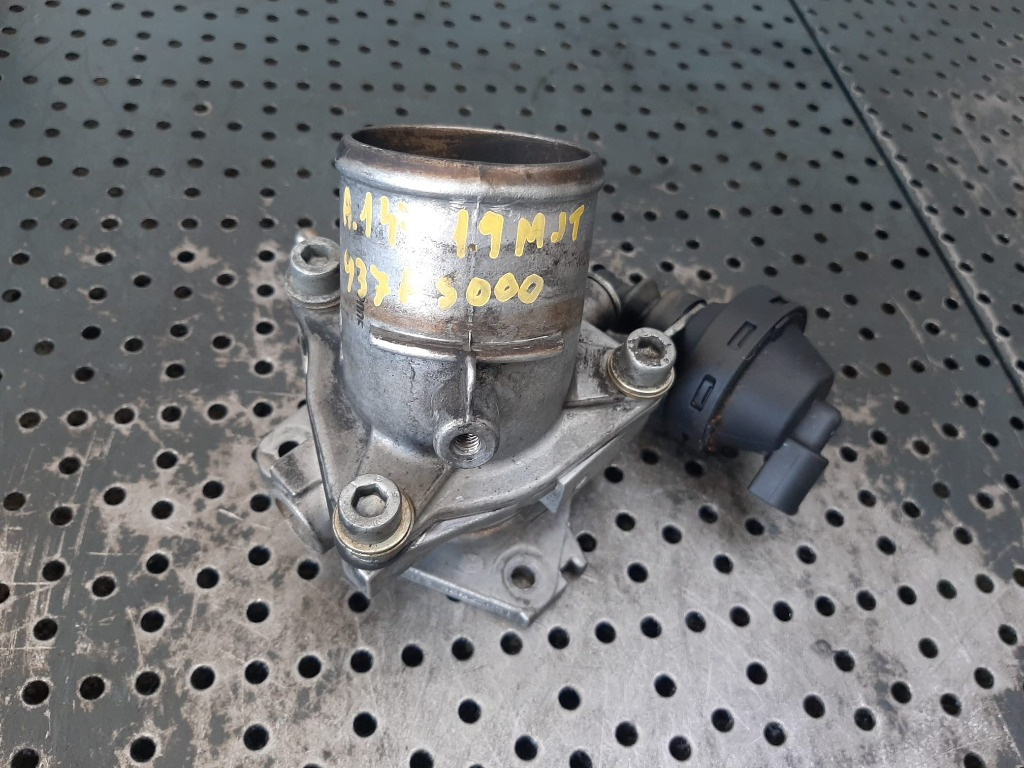 Clapeta acceleratie 1.9 jtd alfa romeo gt 147 156 fiat bravo 2 46823851