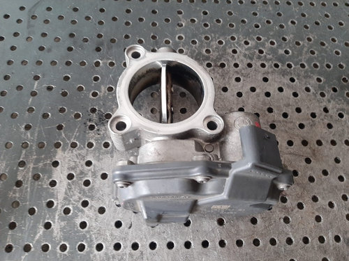 Clapeta acceleratie 2.0 d bmw seria 1 f20 f21 seria 3 f30 f31 f20 f21 seria 5 f10 f11 1354781075203