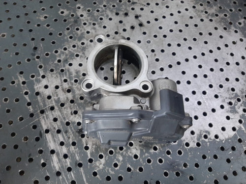 Clapeta acceleratie 2.0 d bmw seria 3 f30 f31 f20 f21 seria 5 f10 f11 1354781075203 10378517